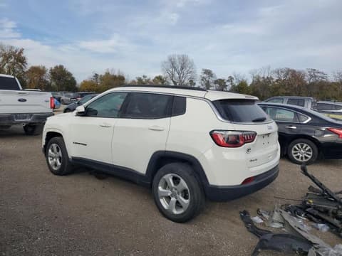 2017 Jeep Compass, VIN 3C4NJDBB4HT672067. Фото 2 з 6 з аукціону Copart. Каталог авто зі США OpenDataCar.
