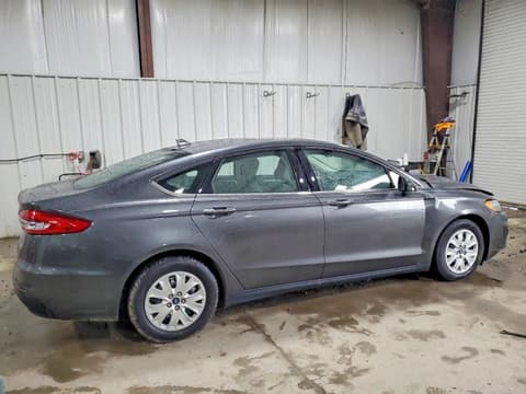2020 Ford Fusion, VIN 3FA6P0G74LR106115. Фото 3 из 6 с аукциона Copart. Каталог авто из США OpenDataCar.