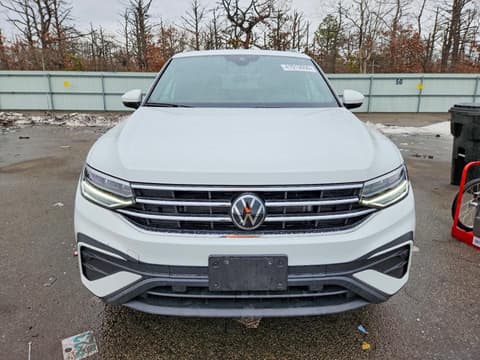 2024 Volkswagen Tiguan, VIN 3VVMB7AX2RM175815. Фото 5 з 6 з аукціону Copart. Каталог авто зі США OpenDataCar.