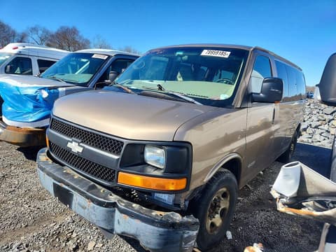 2004 Chevrolet Express 2500, VIN 1GNGG25U741177217. Фото 1 з 6 з аукціону Copart. Каталог авто зі США OpenDataCar.