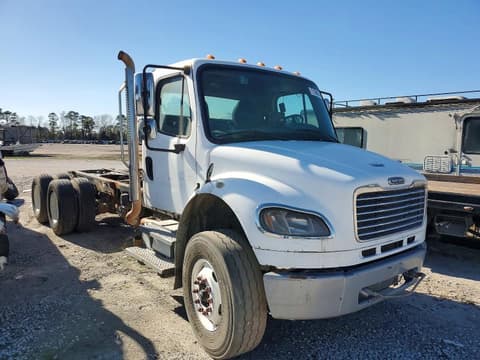 2010 Freightliner M2, VIN 1FVHCYBS6ADAS4098. Фото 1 з 6 з аукціону Copart. Каталог авто зі США OpenDataCar.