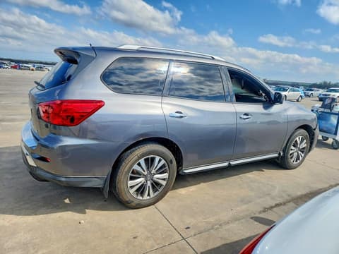 2017 Nissan Pathfinder, VIN 5N1DR2MN7HC637028. Фото 3 з 6 з аукціону Copart. Каталог авто зі США OpenDataCar.