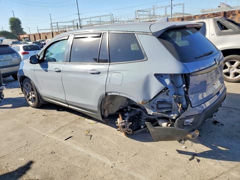 2022 Honda Passport, VIN 5FNYF7H54NB003955. Фото 2 з 6 з аукціону Copart. Каталог авто зі США OpenDataCar.