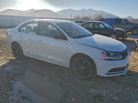2016 Volkswagen Jetta, VIN 3VW267AJ2GM266292. Фото 4 из 6 с аукциона Copart. Каталог авто из США OpenDataCar.