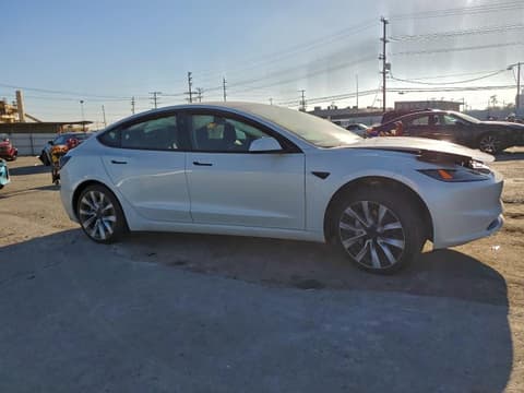 2025 Tesla Model 3, VIN 5YJ3E1EA5SF991495. Фото 4 з 6 з аукціону Copart. Каталог авто зі США OpenDataCar.