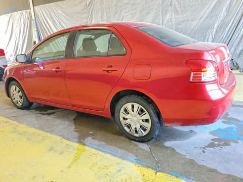 2010 Toyota Yaris, VIN JTDBT4K3XA1373556. Фото 2 з 6 з аукціону Copart. Каталог авто зі США OpenDataCar.