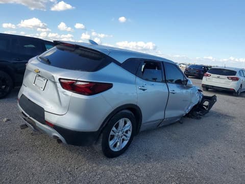 2021 Chevrolet Blazer, VIN 3GNKBBRA8MS576113. Фото 3 з 6 з аукціону Copart. Каталог авто зі США OpenDataCar.