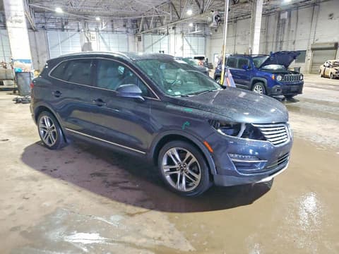 2015 Lincoln MKC, VIN 5LMTJ2AH3FUJ13137. Фото 4 з 6 з аукціону Copart. Каталог авто зі США OpenDataCar.
