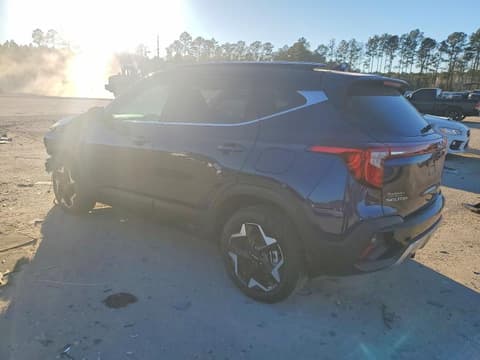 2025 Kia Seltos, VIN KNDERCAA5S7823327. Фото 2 з 6 з аукціону Copart. Каталог авто зі США OpenDataCar.