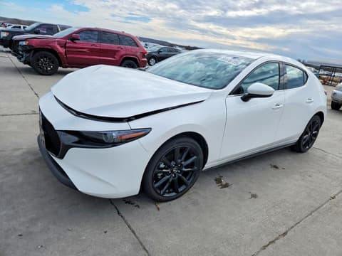 2024 Mazda 3, VIN JM1BPAMM2R1707437. Фото 1 з 6 з аукціону Copart. Каталог авто зі США OpenDataCar.