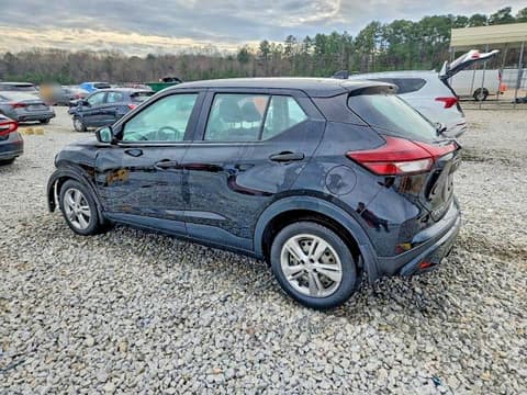 2021 Nissan Kicks, VIN 3N1CP5BV5ML509950. Фото 2 з 6 з аукціону Copart. Каталог авто зі США OpenDataCar.
