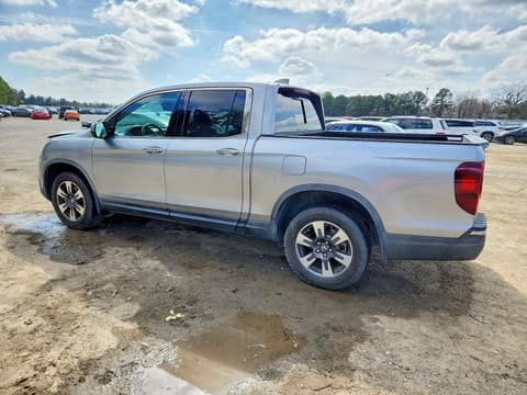 2017 Honda Ridgeline, VIN 5FPYK3F79HB022585. Фото 2 з 6 з аукціону Copart. Каталог авто зі США OpenDataCar.