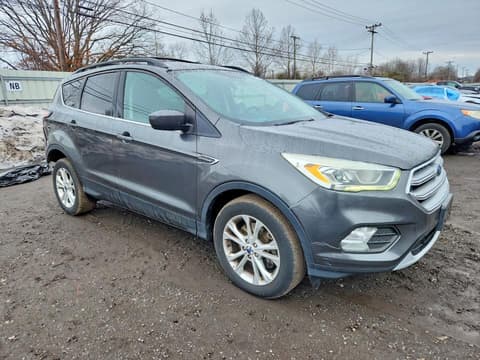 2017 Ford Escape, VIN 1FMCU9GD2HUC70488. Фото 4 з 6 з аукціону Copart. Каталог авто зі США OpenDataCar.