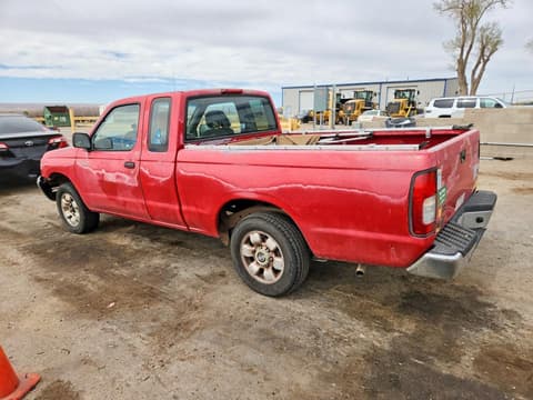 1998 Nissan Frontier, VIN 1N6DD26S1WC305070. Фото 2 з 6 з аукціону Copart. Каталог авто зі США OpenDataCar.