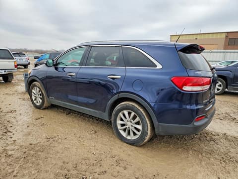 2017 Kia Sorento, VIN 5XYPGDA5XHG314255. Фото 2 з 6 з аукціону Copart. Каталог авто зі США OpenDataCar.