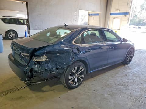 2020 Volkswagen Passat, VIN 1VWCA7A37LC017051. Фото 3 з 6 з аукціону Copart. Каталог авто зі США OpenDataCar.