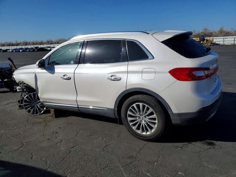 2017 Lincoln MKX, VIN 2LMPJ6KR7HBL52786. Фото 2 з 6 з аукціону Copart. Каталог авто зі США OpenDataCar.