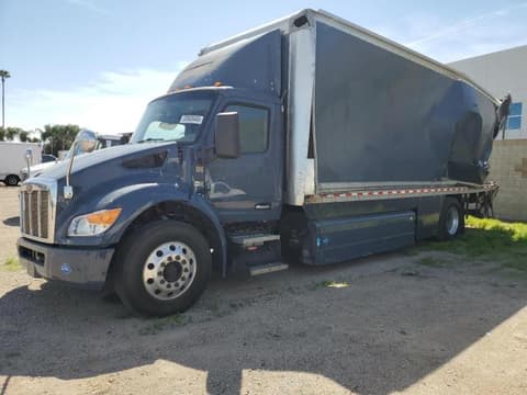 2023 Peterbilt 536, VIN 2NPKH26X4PM821741. Фото 1 з 6 з аукціону Copart. Каталог авто зі США OpenDataCar.