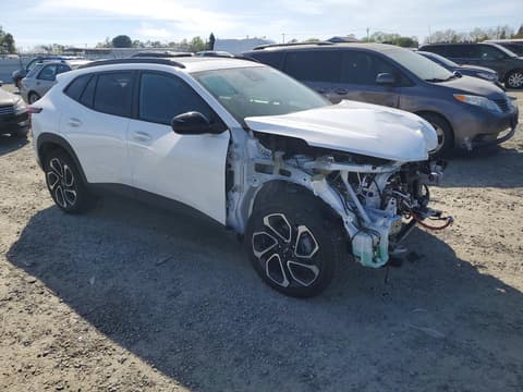 2025 Chevrolet Trax, VIN KL77LJEP4SC207054. Фото 4 з 6 з аукціону Copart. Каталог авто зі США OpenDataCar.