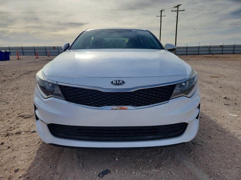2016 Kia Optima, VIN 5XXGT4L31GG083076. Фото 5 з 6 з аукціону Copart. Каталог авто зі США OpenDataCar.