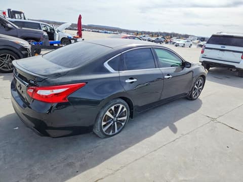 2016 Nissan Altima, VIN 1N4AL3APXGC184855. Фото 3 з 6 з аукціону Copart. Каталог авто зі США OpenDataCar.