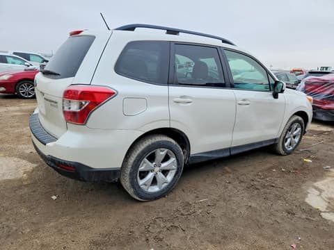 2015 Subaru Forester, VIN JF2SJADC4FG824438. Фото 3 з 6 з аукціону Copart. Каталог авто зі США OpenDataCar.