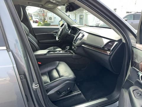 2019 Volvo XC90, VIN YV4102PK5K1498813. Фото 5 з 6 з аукціону Copart. Каталог авто зі США OpenDataCar.