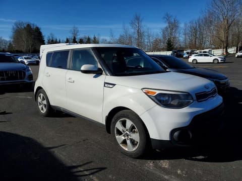 2017 Kia Soul, VIN KNDJN2A24H7887980. Фото 4 з 6 з аукціону Copart. Каталог авто зі США OpenDataCar.
