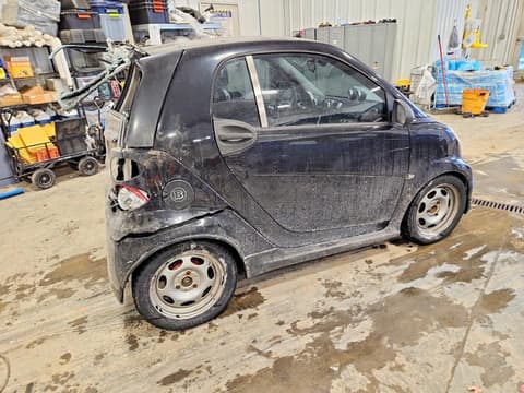 2013 Smart Fortwo, VIN WMEEJ3BA1DK657962. Фото 3 з 6 з аукціону Copart. Каталог авто зі США OpenDataCar.