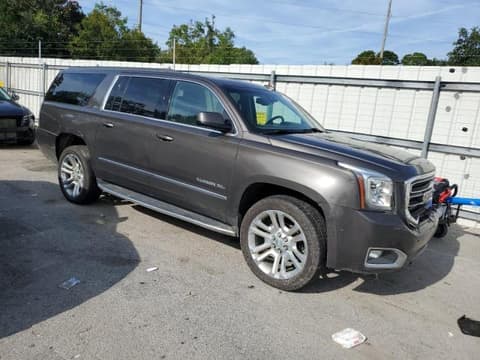 2019 Gmc Yukon XL, VIN 1GKS2GKC5KR383259. Zdjęcie 4 z 6 z aukcji Copart. Katalog aut z USA OpenDataCar.