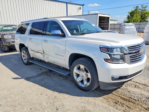 2019 Chevrolet Suburban, VIN 1GNSKJKC2KR216597. Фото 4 з 6 з аукціону Copart. Каталог авто зі США OpenDataCar.