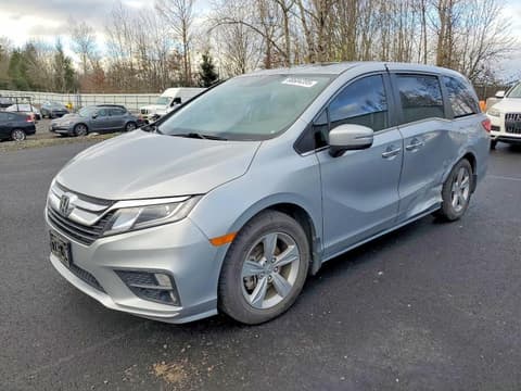 2018 Honda Odyssey, VIN 5FNRL6H72JB089723. Фото 1 з 6 з аукціону Copart. Каталог авто зі США OpenDataCar.