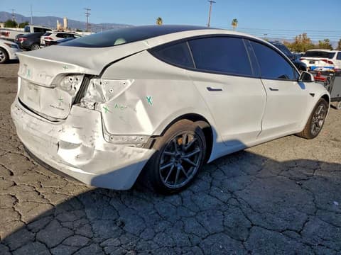 2023 Tesla Model 3, VIN 5YJ3E1EB6PF669612. Фото 3 з 6 з аукціону Copart. Каталог авто зі США OpenDataCar.