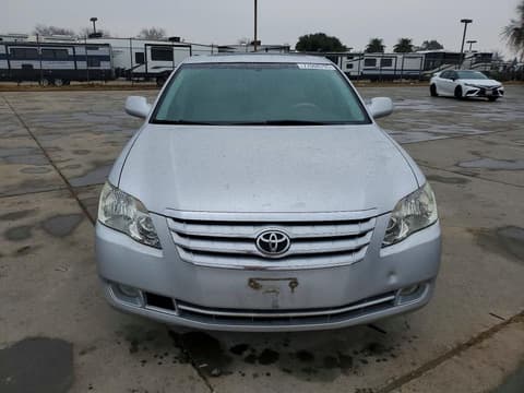 2005 Toyota Avalon, VIN 4T1BK36B75U046952. Фото 5 з 6 з аукціону Copart. Каталог авто зі США OpenDataCar.