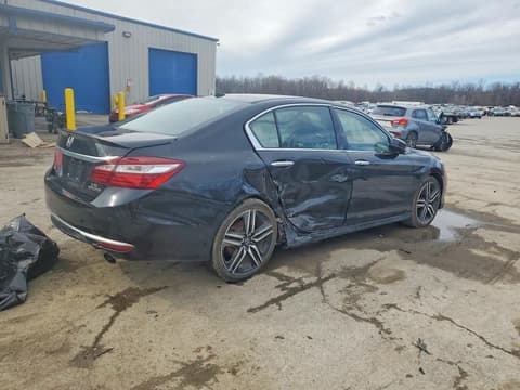 2017 Honda Accord, VIN 1HGCR3F9XHA033153. Фото 3 з 6 з аукціону Copart. Каталог авто зі США OpenDataCar.