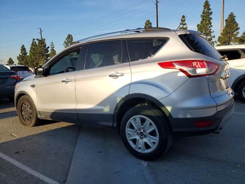 2016 Ford Escape, VIN 1FMCU0GX2GUC43702. Фото 2 из 6 с аукциона Copart. Каталог авто из США OpenDataCar.