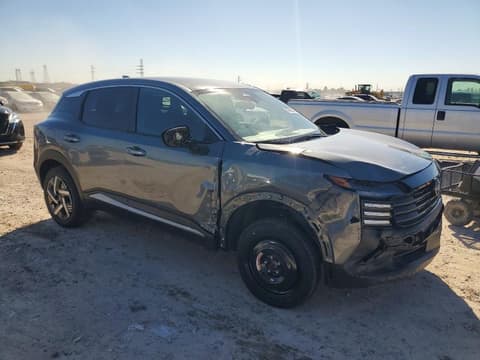 2025 Nissan Kicks, VIN 3N8AP6CAXSL371894. Фото 4 з 6 з аукціону Copart. Каталог авто зі США OpenDataCar.