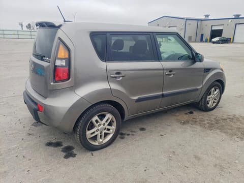 2011 Kia Soul, VIN KNDJT2A21B7208048. Фото 3 з 6 з аукціону Copart. Каталог авто зі США OpenDataCar.