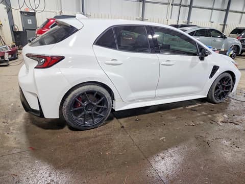 2024 Toyota GR Corolla, VIN JTNABAAE1RA014880. Фото 3 з 6 з аукціону Copart. Каталог авто зі США OpenDataCar.