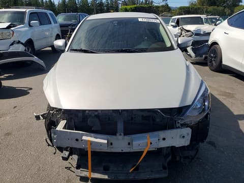 2019 Toyota Yaris, VIN 3MYDLBYV7KY508514. Фото 5 з 6 з аукціону Copart. Каталог авто зі США OpenDataCar.