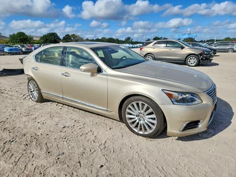 2017 Lexus LS 460, VIN JTHCL5EFXH5029324. Фото 4 з 6 з аукціону Copart. Каталог авто зі США OpenDataCar.