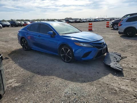 2018 Toyota Camry, VIN 4T1B61HK5JU130459. Zdjęcie 4 z 6 z aukcji Copart. Katalog aut z USA OpenDataCar.