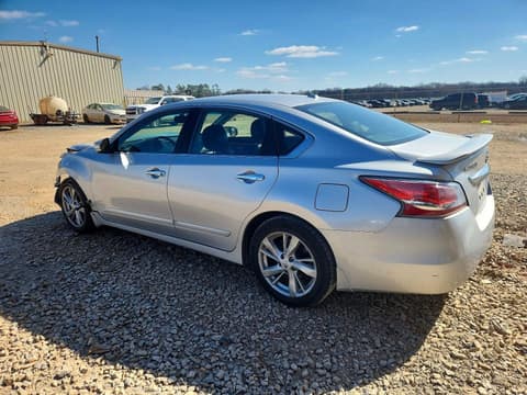 2015 Nissan Altima, VIN 1N4AL3AP3FC148620. Фото 2 з 6 з аукціону Copart. Каталог авто зі США OpenDataCar.