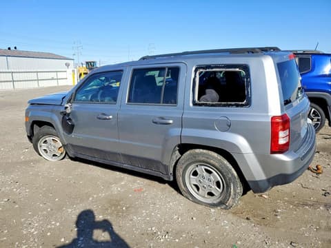 2015 Jeep Patriot, VIN 1C4NJPBB2FD144256. Фото 2 з 6 з аукціону Copart. Каталог авто зі США OpenDataCar.