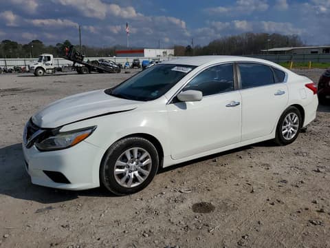 2017 Nissan Altima, VIN 1N4AL3AP1HC120821. Фото 1 з 6 з аукціону Copart. Каталог авто зі США OpenDataCar.