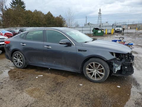 2016 Kia Optima, VIN 5XXGT4L39GG083570. Фото 4 з 6 з аукціону Copart. Каталог авто зі США OpenDataCar.