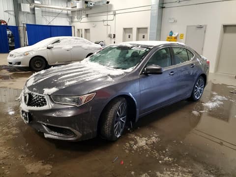 2018 Acura TLX, VIN 19UUB3F52JA801221. Фото 1 з 6 з аукціону Copart. Каталог авто зі США OpenDataCar.