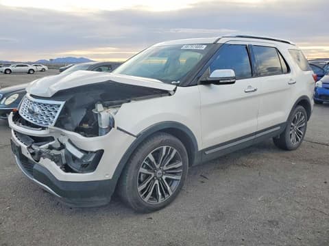 2017 Ford Explorer, VIN 1FM5K8HT0HGA33768. Фото 1 з 6 з аукціону Copart. Каталог авто зі США OpenDataCar.