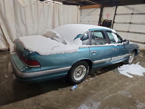 1993 Ford Crown Victoria, VIN 2FACP74W1PX202251. Фото 3 з 6 з аукціону Copart. Каталог авто зі США OpenDataCar.