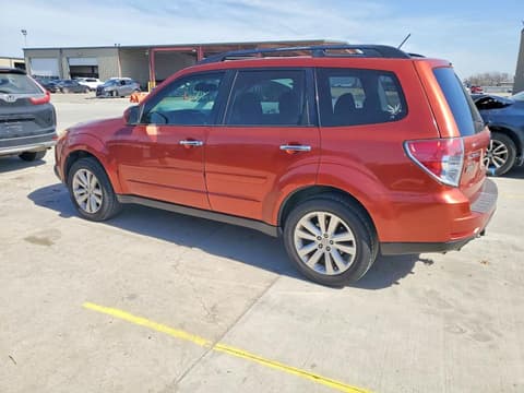 2011 Subaru Forester, VIN JF2SHBDC5BH716013. Фото 2 з 6 з аукціону Copart. Каталог авто зі США OpenDataCar.